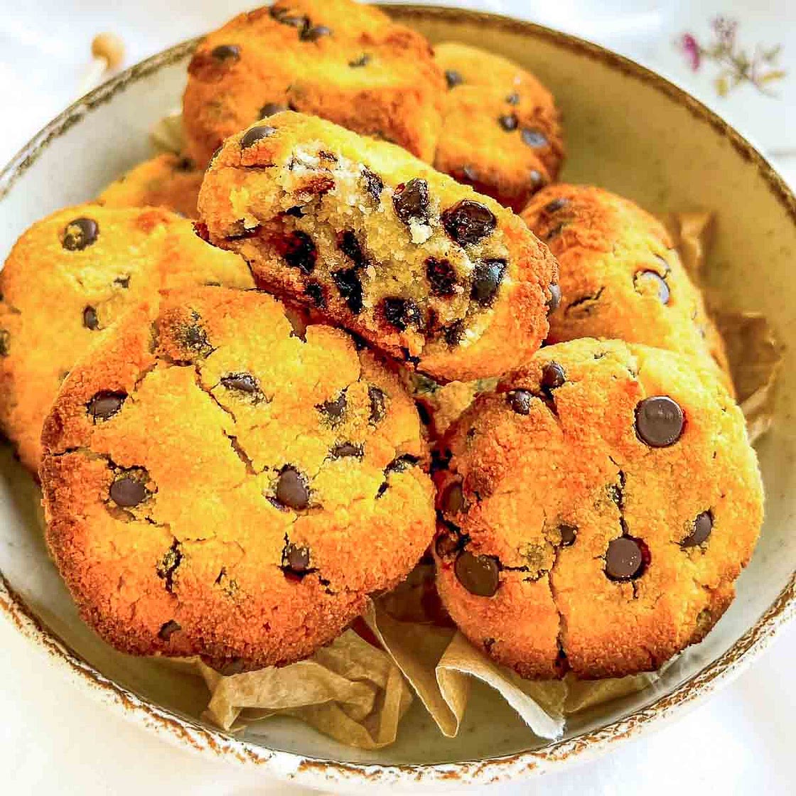 Coconut Flour Chocolate Chip Cookies (Gluten-Free)