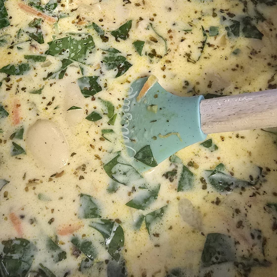 Olive Garden Chicken Gnocchi Soup