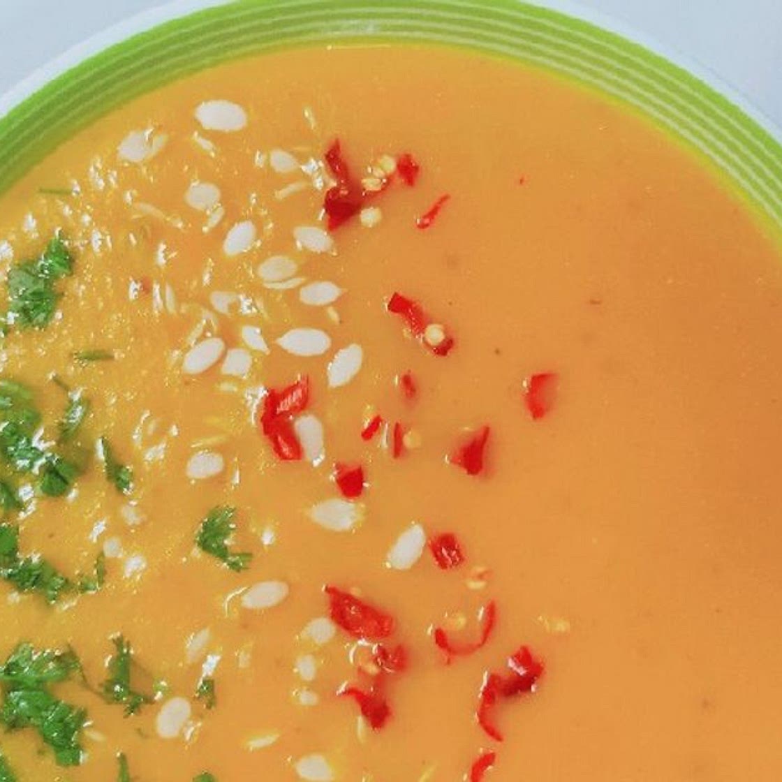 कैरोट जिंजर सूप (Carrot Ginger Soup Recipe In Hindi)