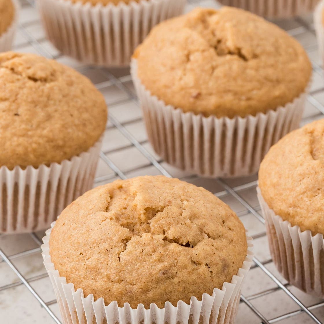 Applesauce Muffins