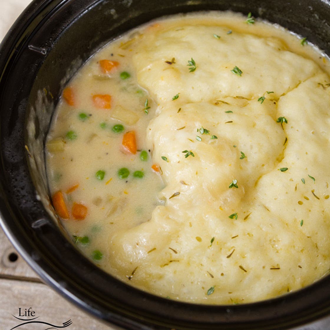 Slow Cooker Vegetarian Pot Pie