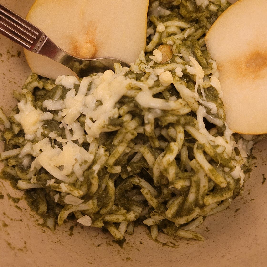 Spaghetti with Spinach Sauce