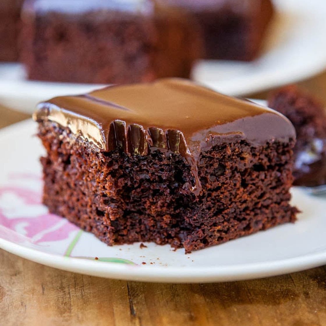 Chocolate Ganache Cake