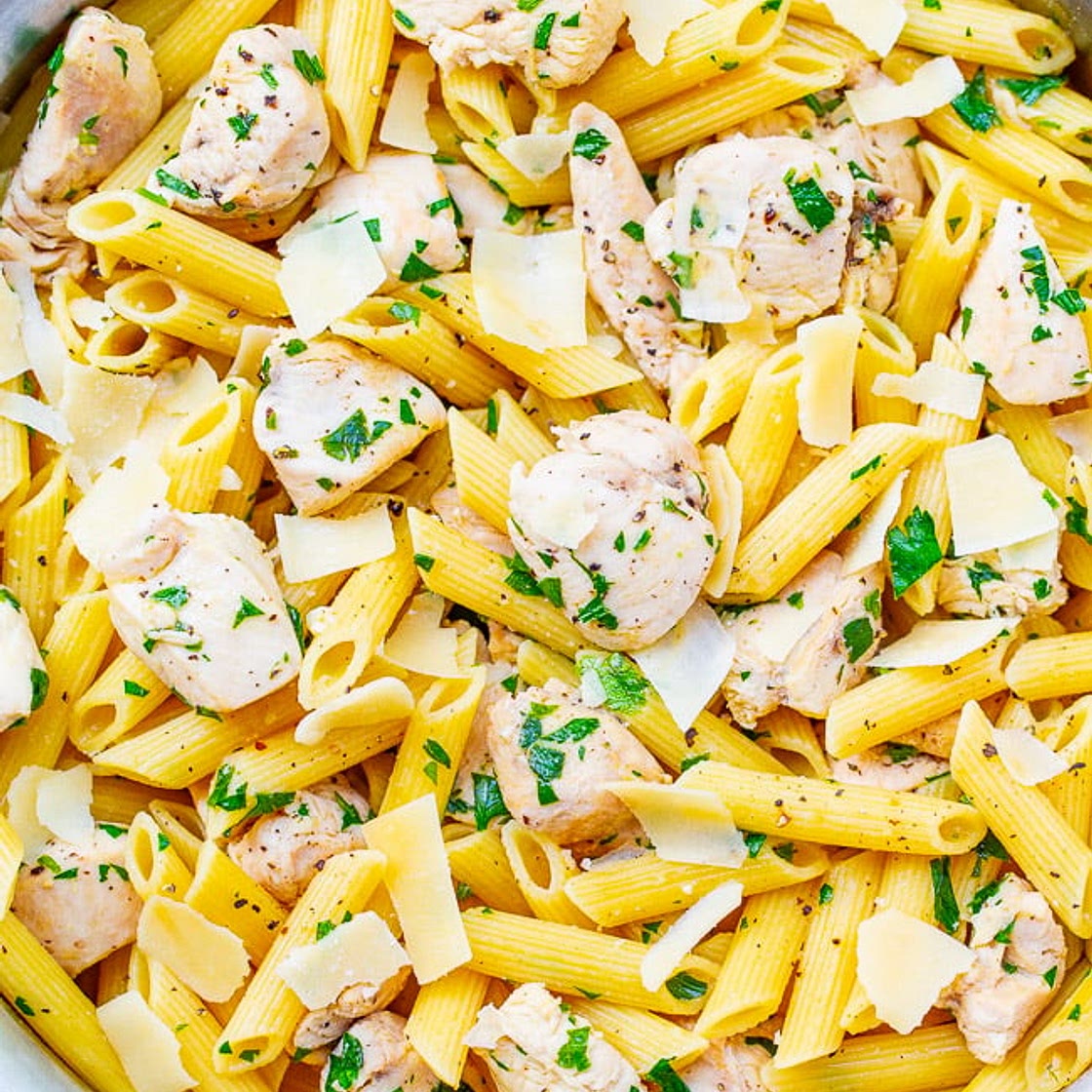Lemon Butter Garlic Chicken Pasta