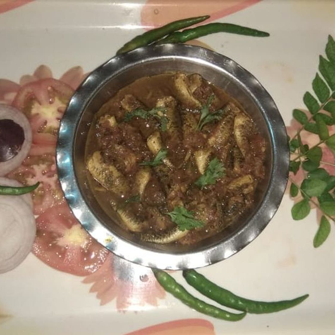 छोटी मछली की सब्जी