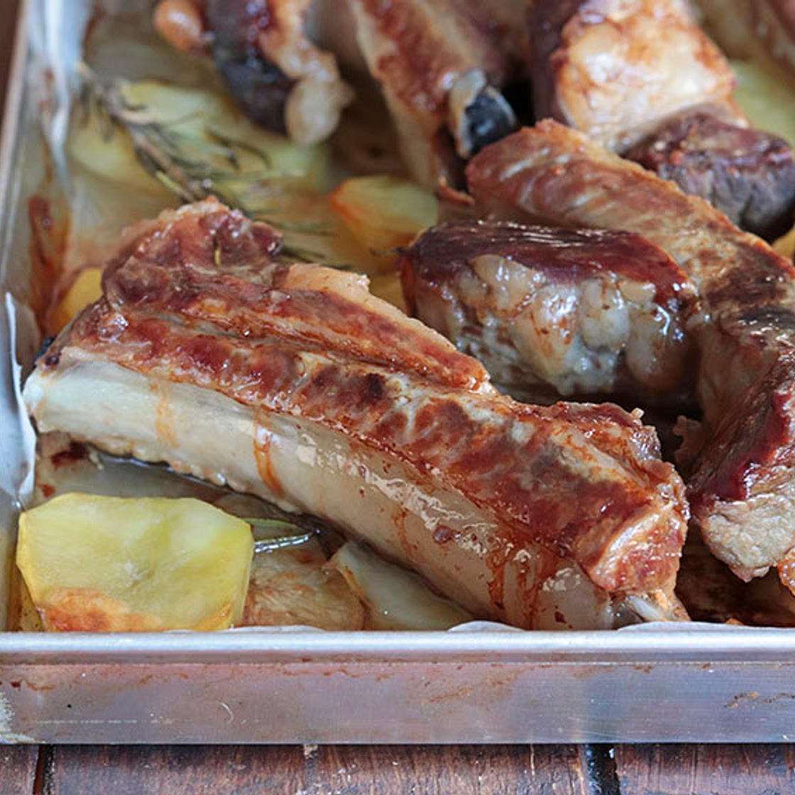 COSTINE DI MAIALE AL FORNO