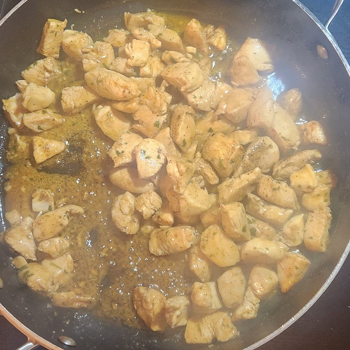 Garlic Butter Chicken & Creamy Potatoes