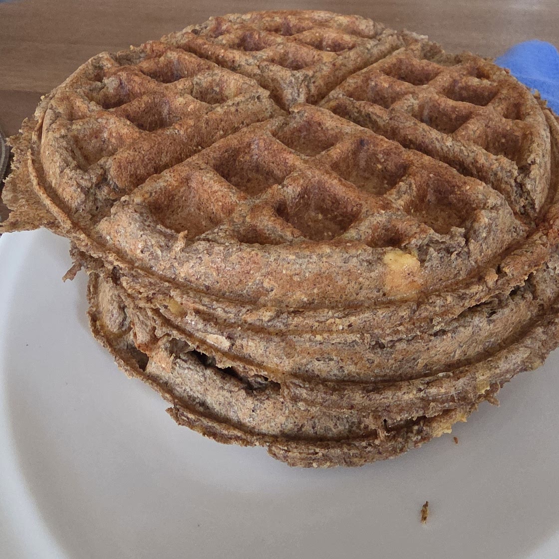 🧇 High-Protein Tofu–Oat Recovery Waffles