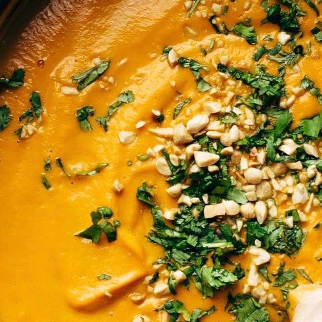 Spicy Instant Pot Carrot Soup