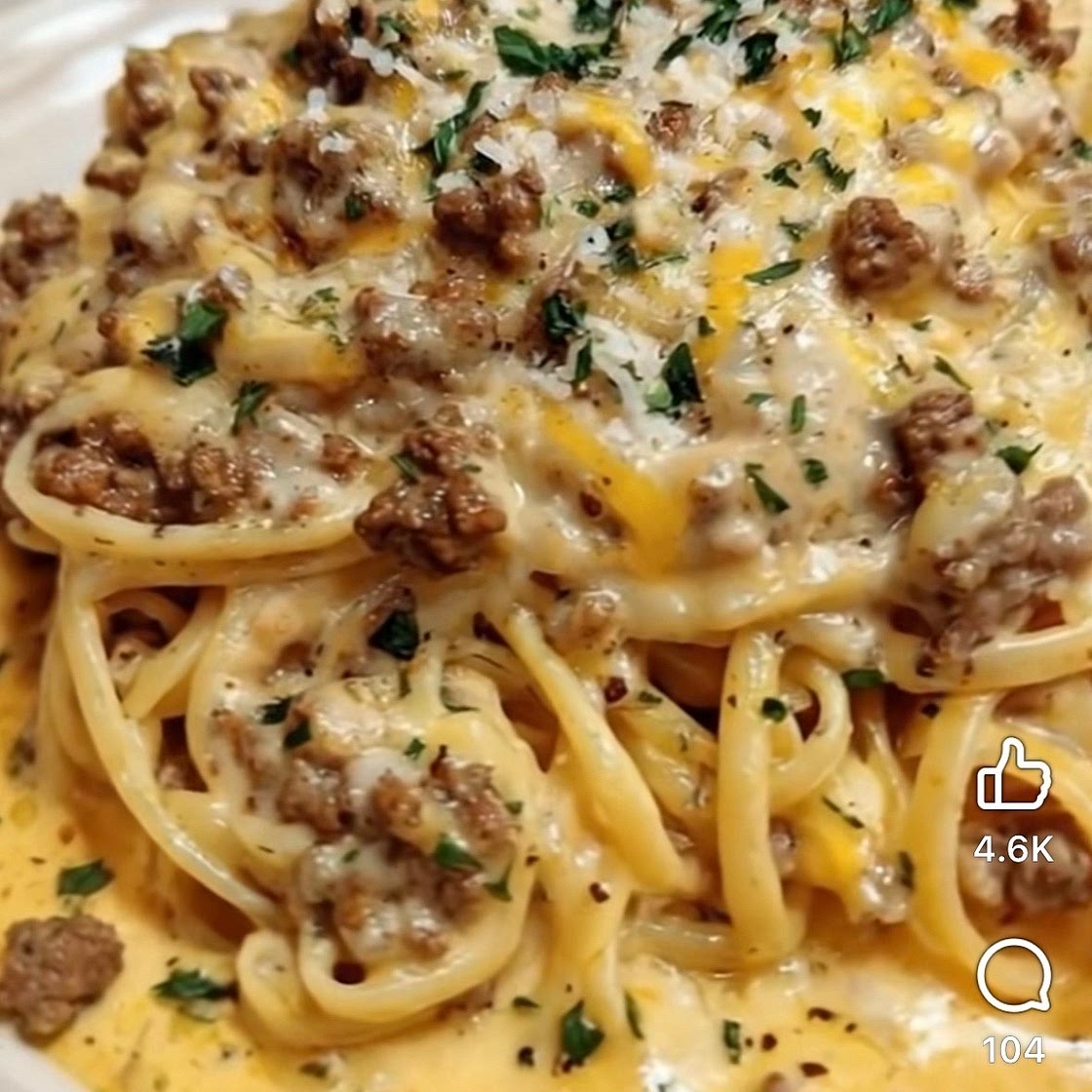 Garlic Butter Beef Linguine in Cheesy Alfredo Sauce