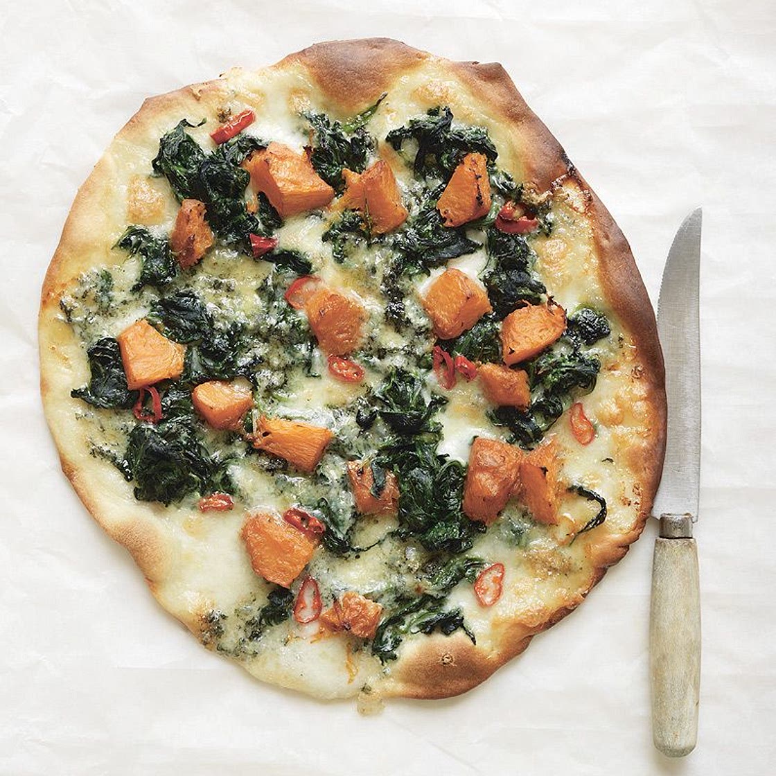 Pizza au potiron, au bleu et aux épinards de Trish Deseine
