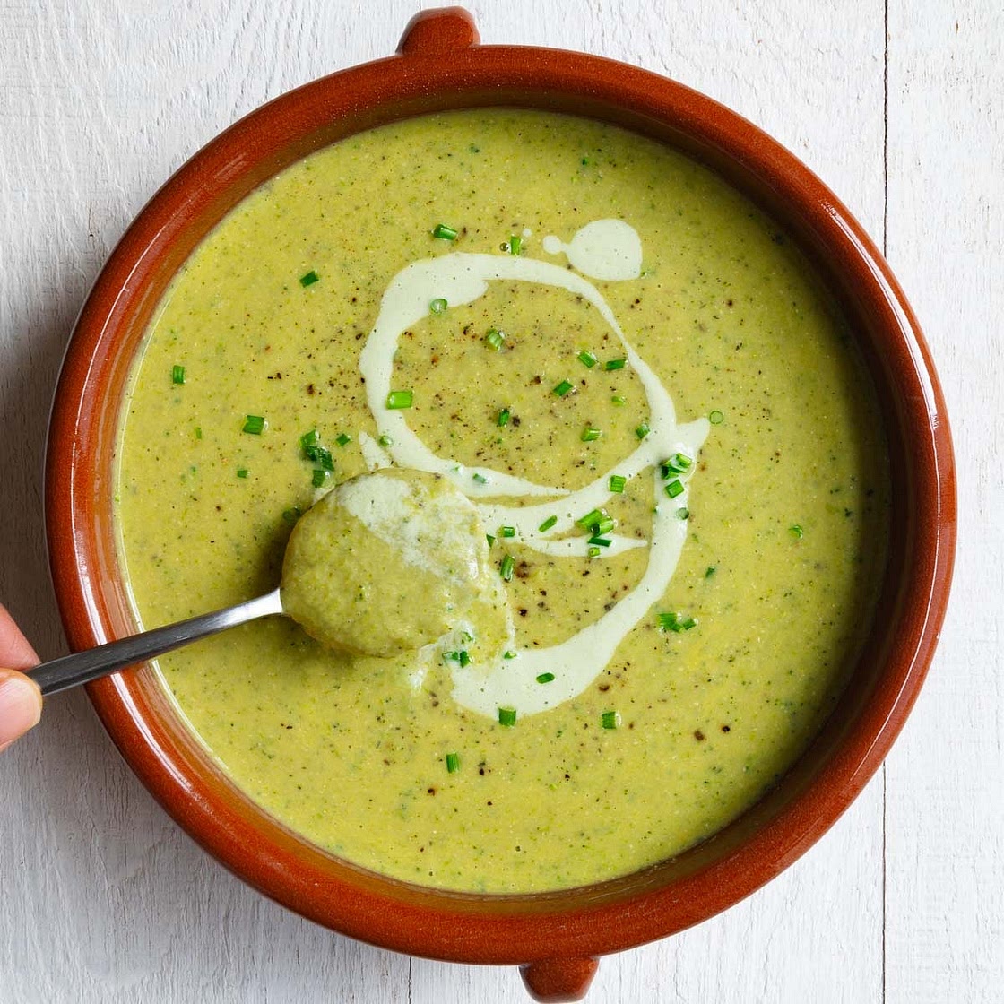 Creamy High-Protein Vegan Broccoli Soup (No-Waste, Healthy)