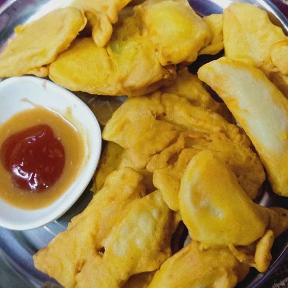 आलू के पकौड़े (Aloo ke pakode recipe in Hindi)