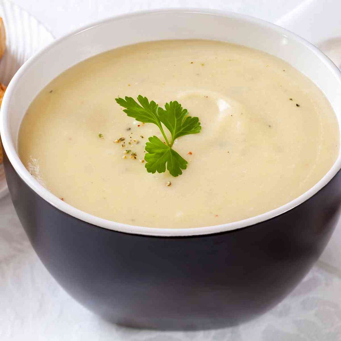 Healthy Leek and Potato Soup