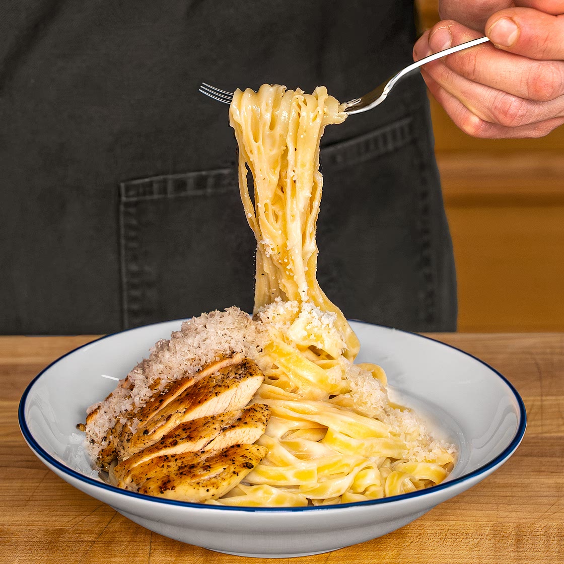 Easy & Low Calorie 52g Protein Alfredo Pasta