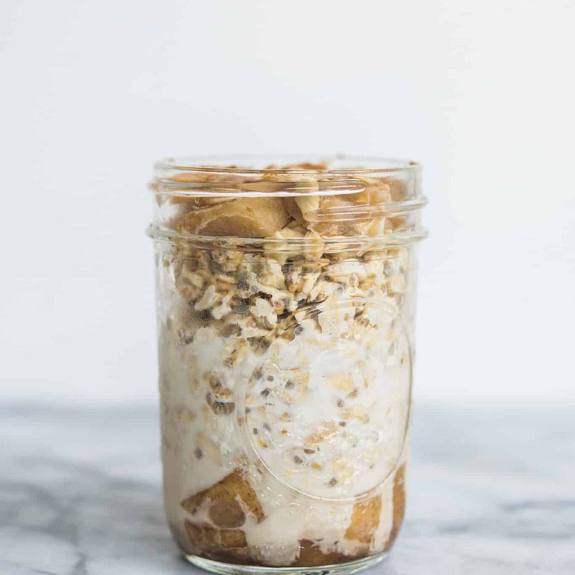 Apple Cinnamon Overnight Oats