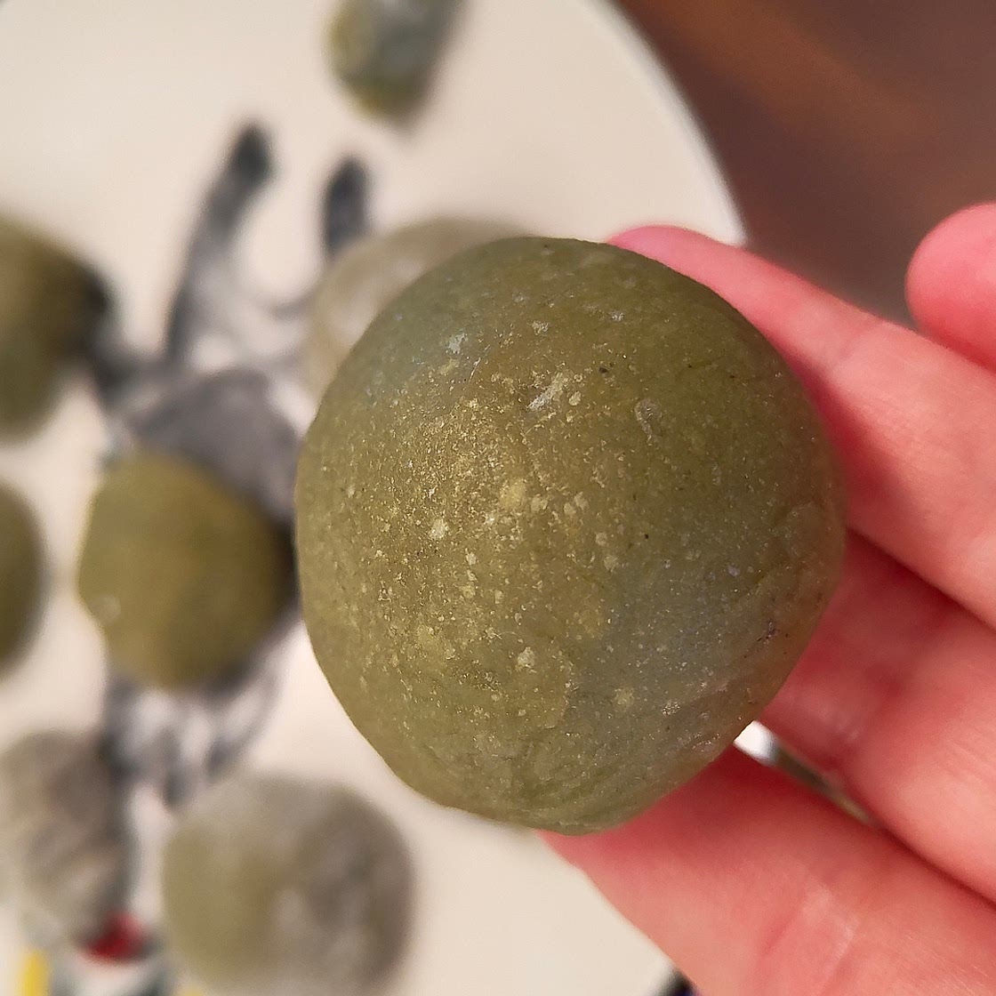 Easy microwave mochi