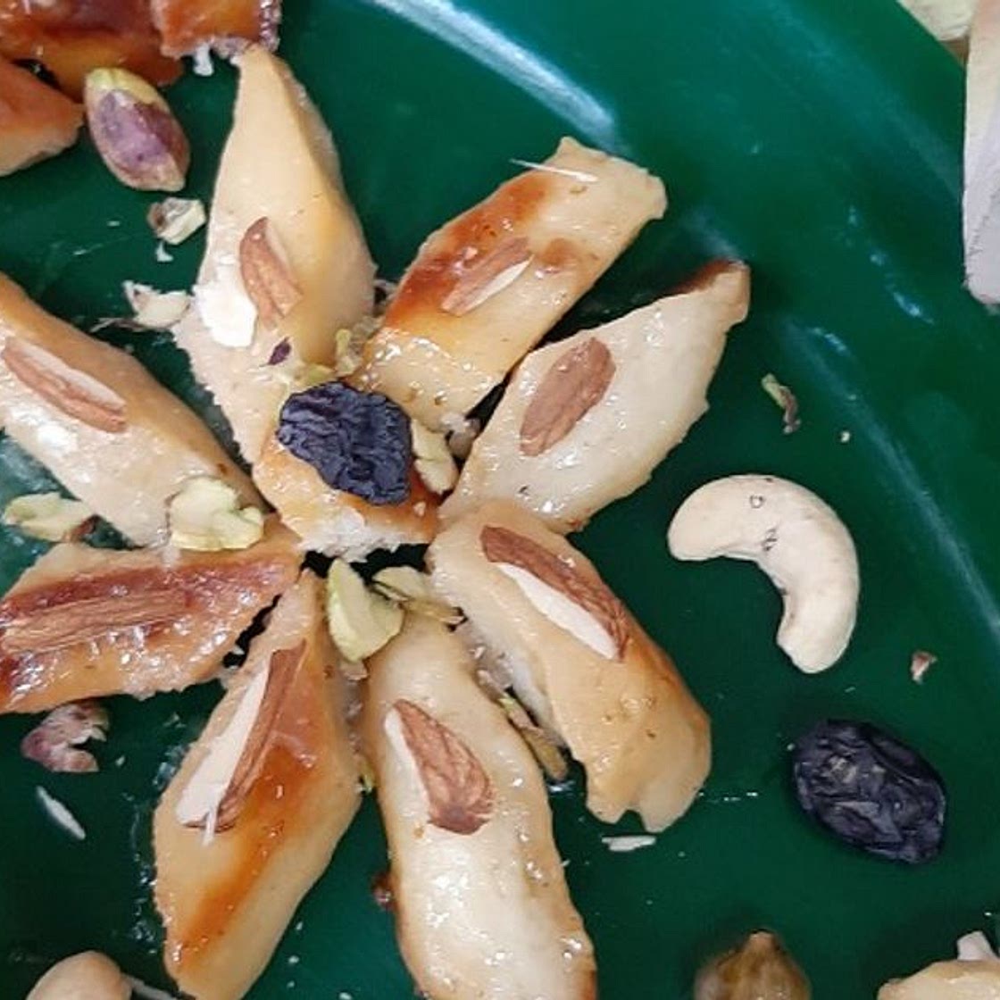 पनीर खुरमा(Paneer Khurma recipe in hindi)