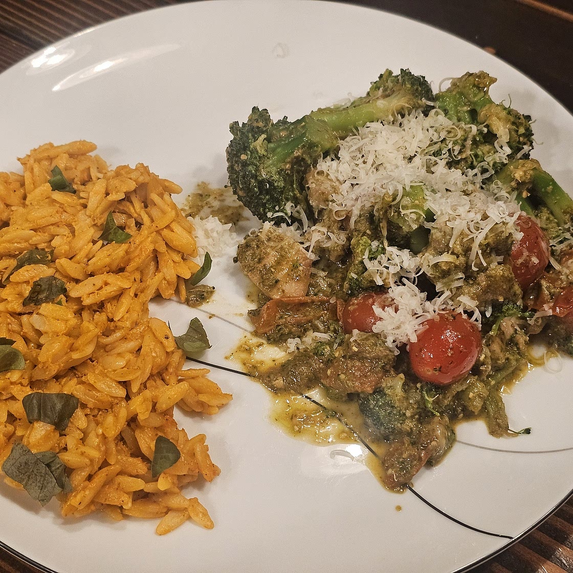 20-Minute Pesto Chicken & Broccoli [Keto, Low-carb, Sugar-free, Gluten-Free] - Chef Michael