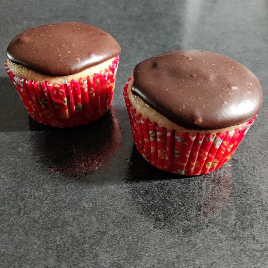 Small Batch Vanilla Cupcakes