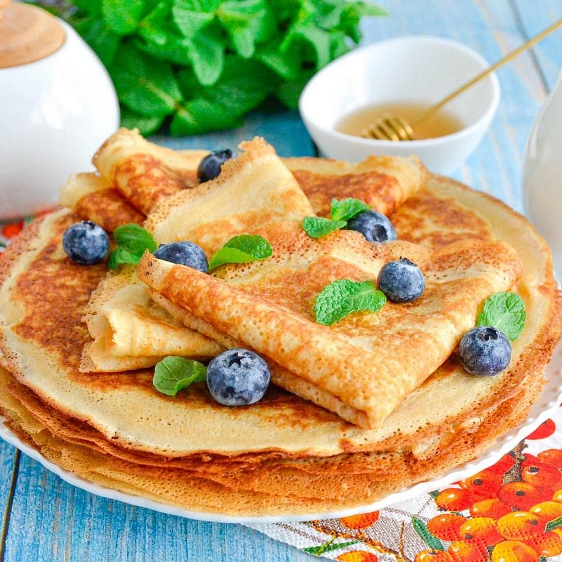 Блины на сыворотке тонкие с дырочками