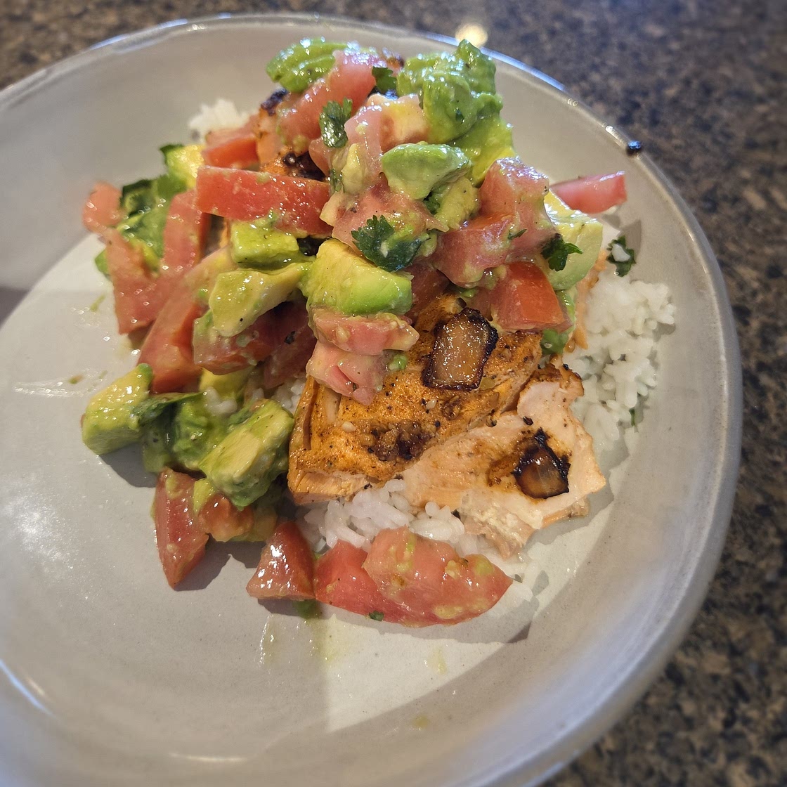 Grilled Salmon with Avocado Salsa (Healthy, Low-Carb, Paleo, Whole30)