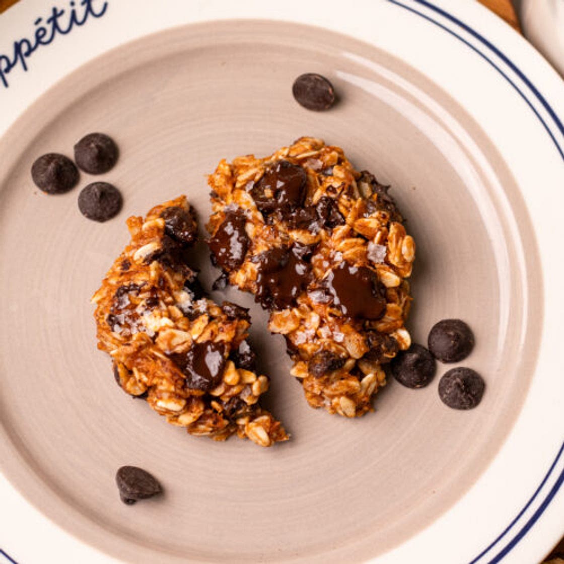 5 INGREDIENT SWEET POTATO OATMEAL COOKIES