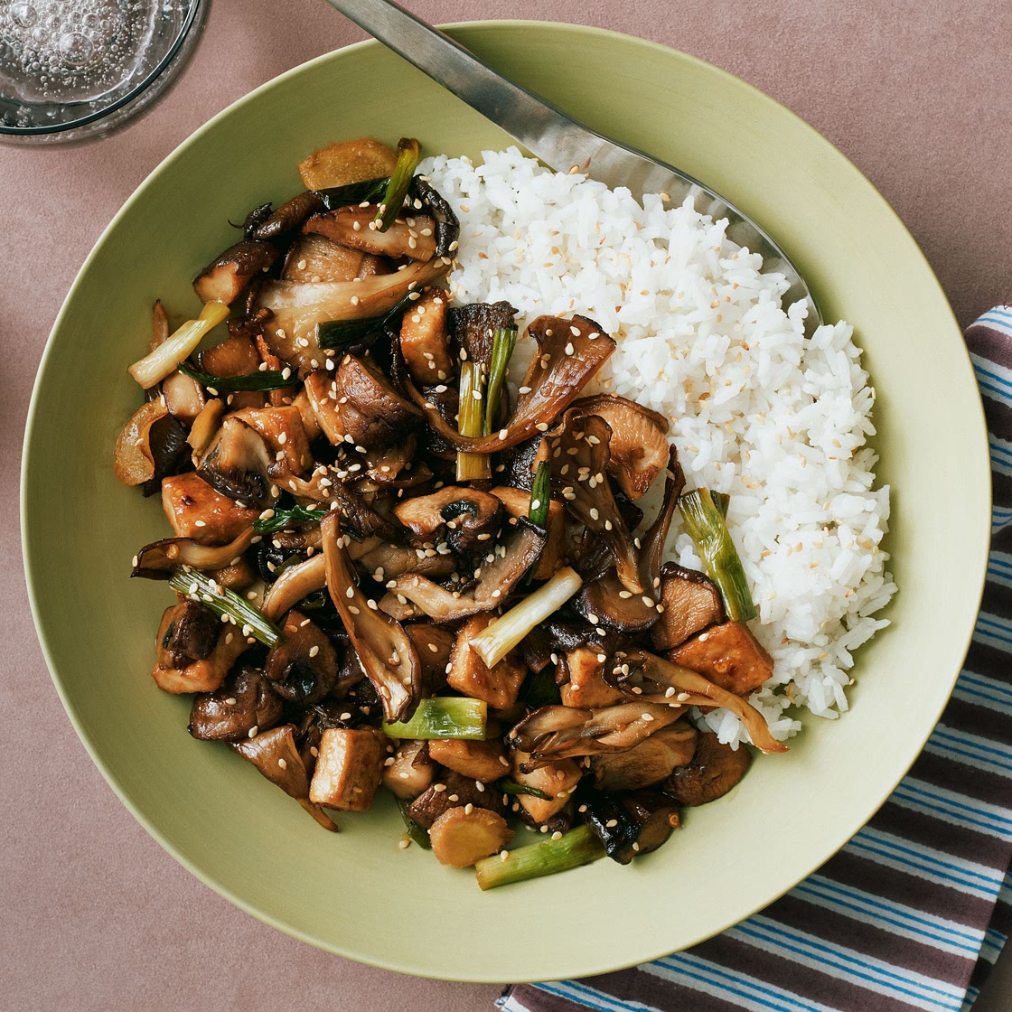 Tofu Stir-Fry With Mushrooms
