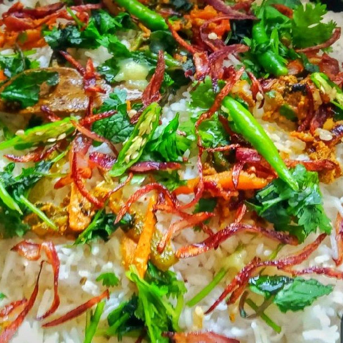 चिल्ली गार्लिक राइस | Chilli Garlic Rice recipe in Hindi )