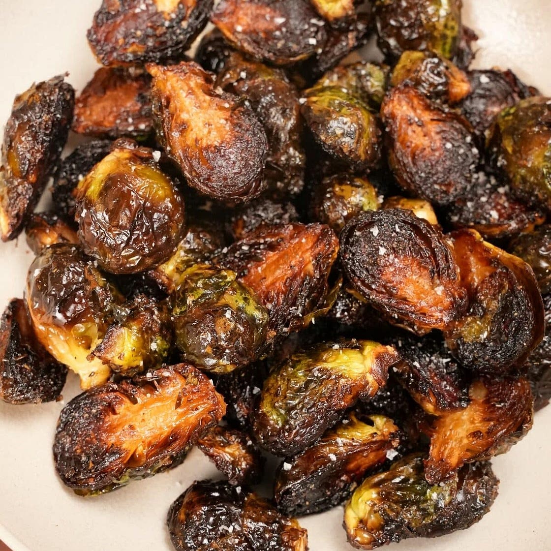 Roasted Brussels Sprouts (SUPER CRISPY)
