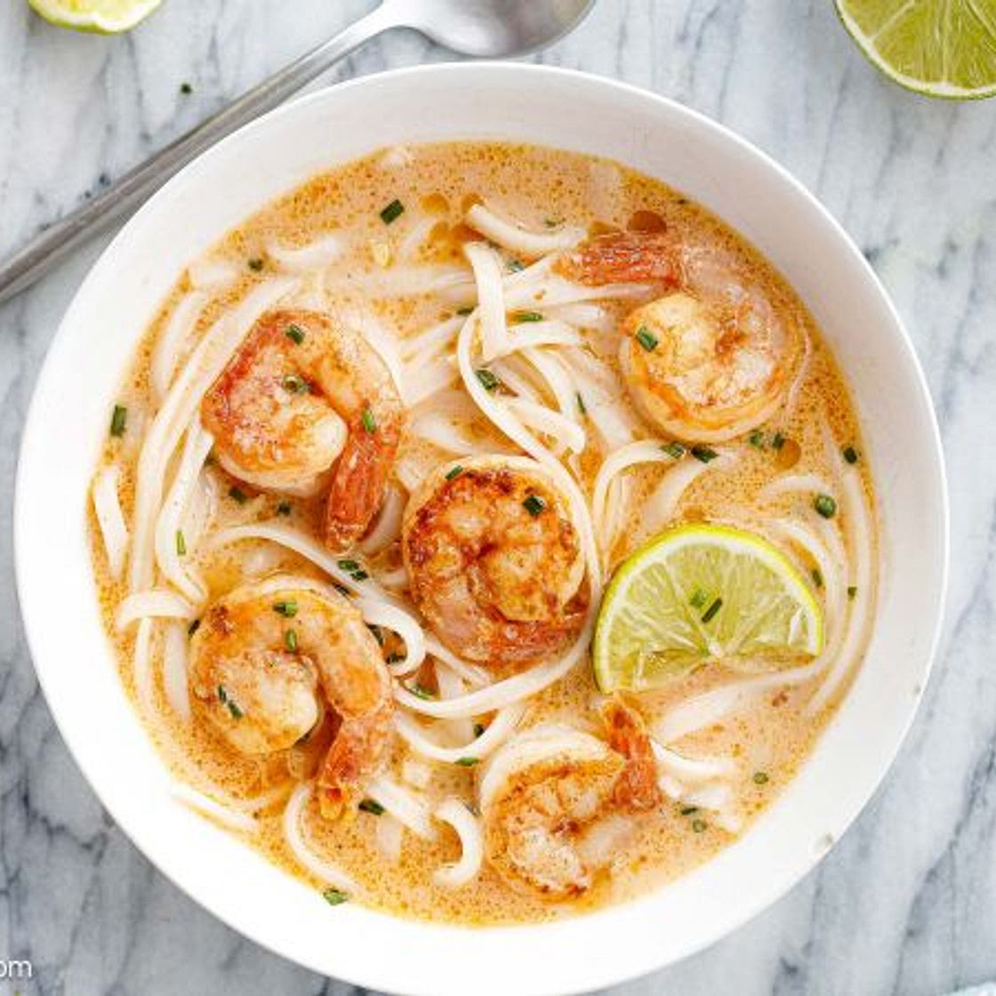 Garlic Butter Shrimp with Broccoli Rice
