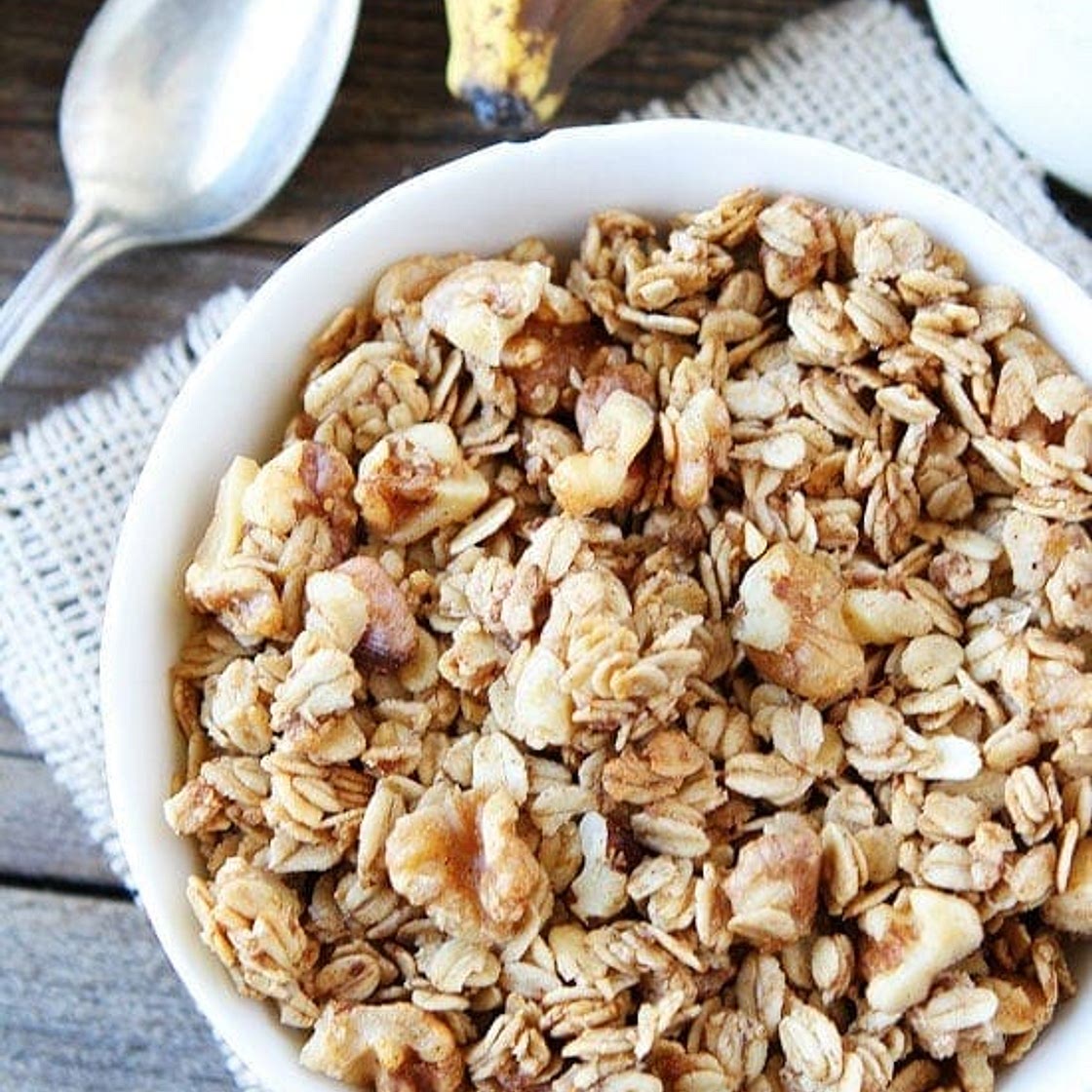 Banana Granola