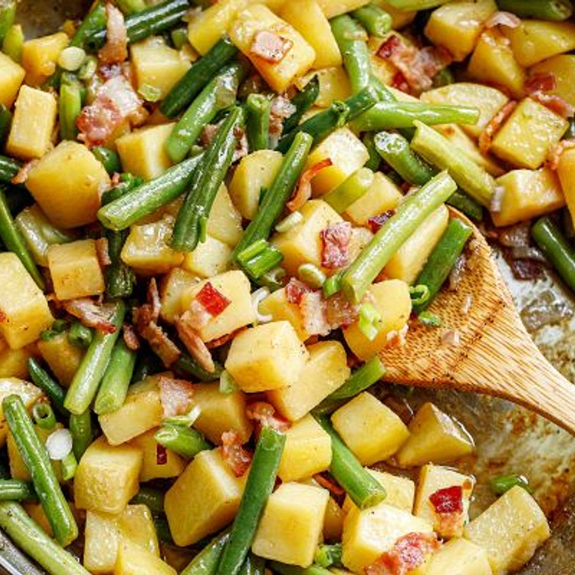Garlic Cajun Roasted Potatoes