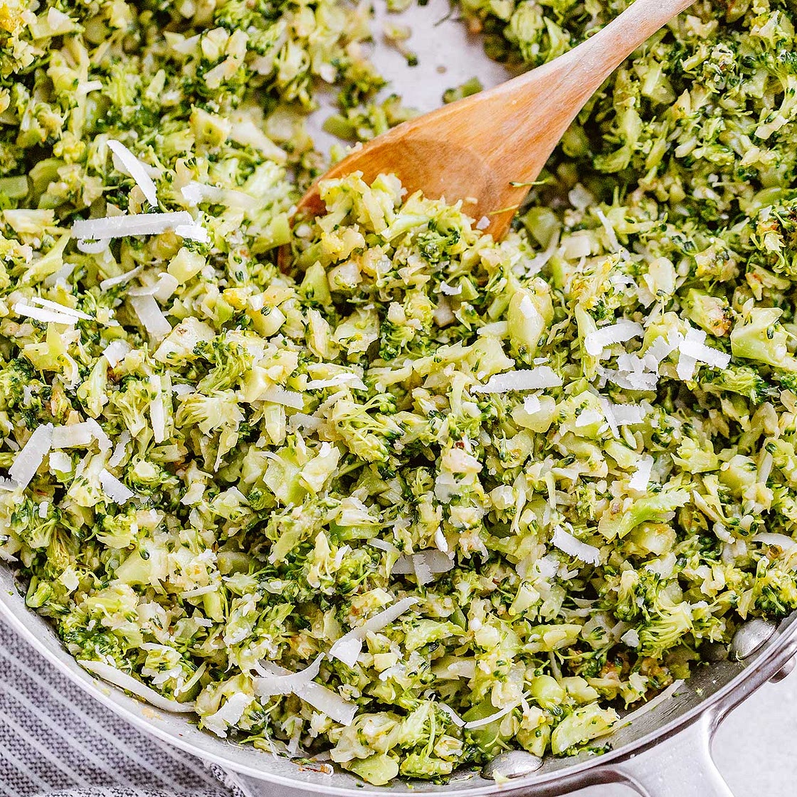 Creamy Broccoli and Cauliflower Stir-Fry with Sun-dried Tomatoes
