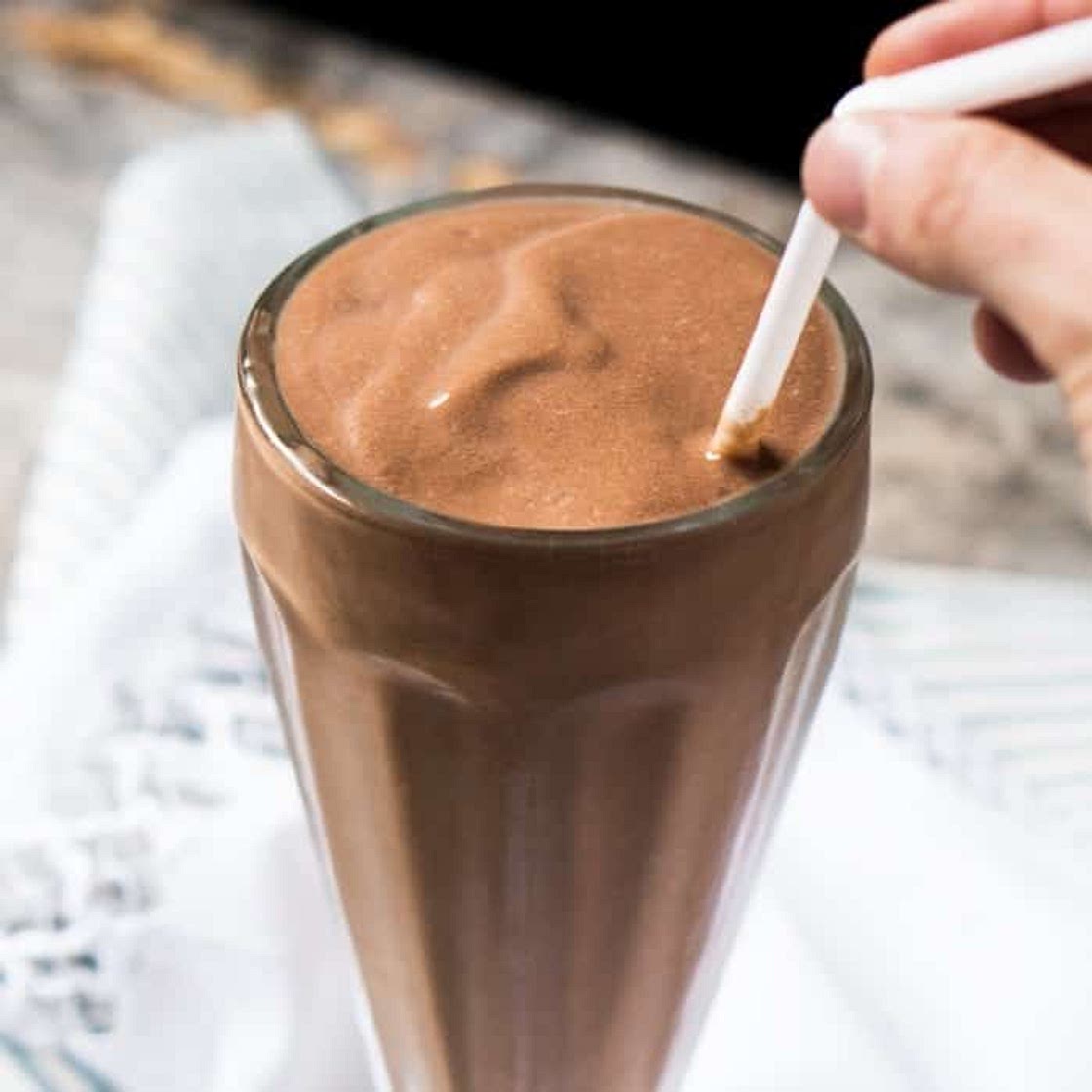 (Instant!) Paleo & Keto Chocolate Milkshake