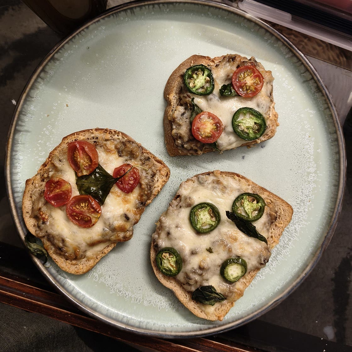 creamy mushroom bruschetta