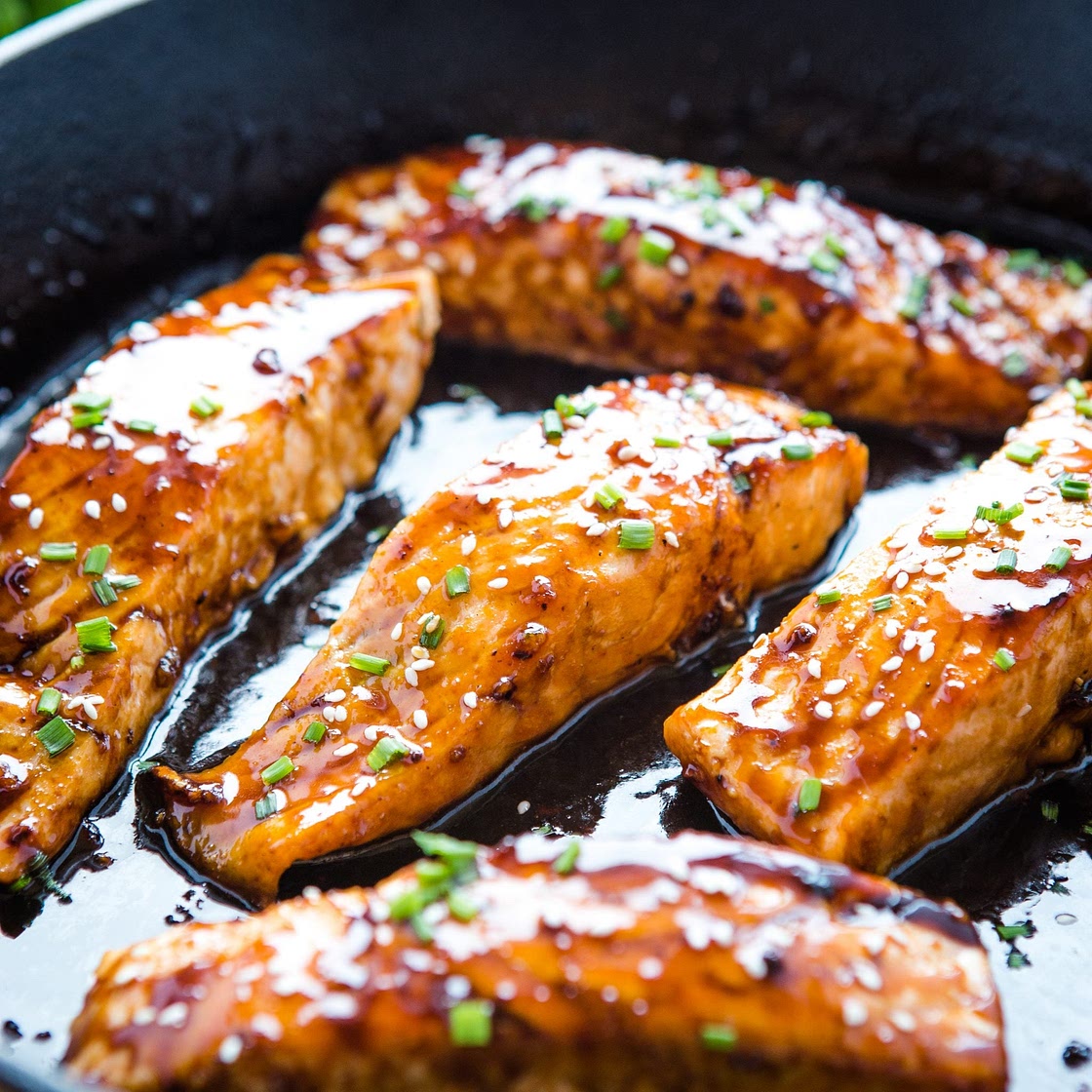 Easy One Pan Maple Glazed Salmon