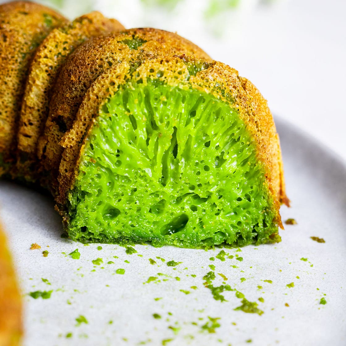 Easy Banh Bo Nuong (Vietnamese Honeycomb Cake)