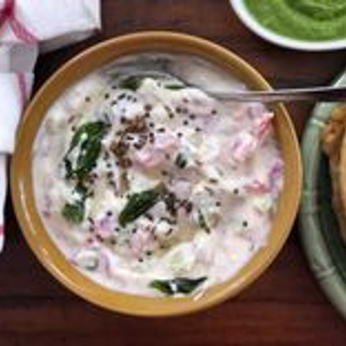 Tomato Onion Tadka Raita Recipe