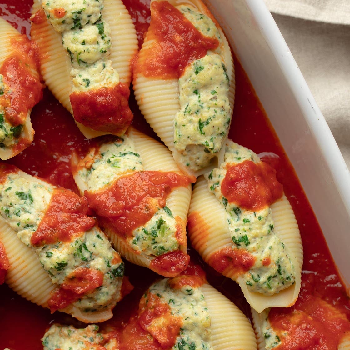 Vegan Stuffed Jumbo Shells with Spinach