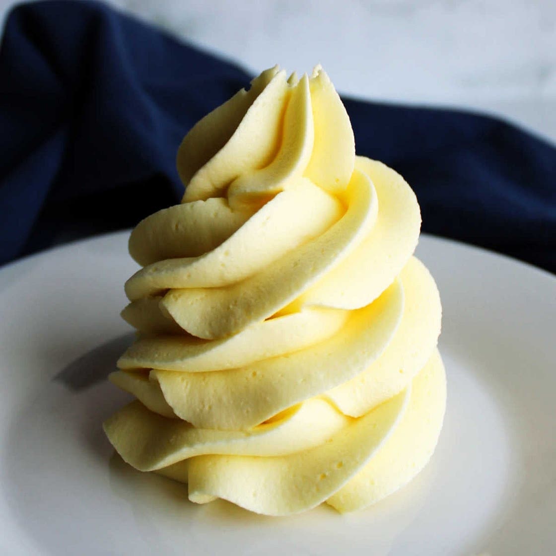 Lemon Sweetened Condensed Milk Buttercream
