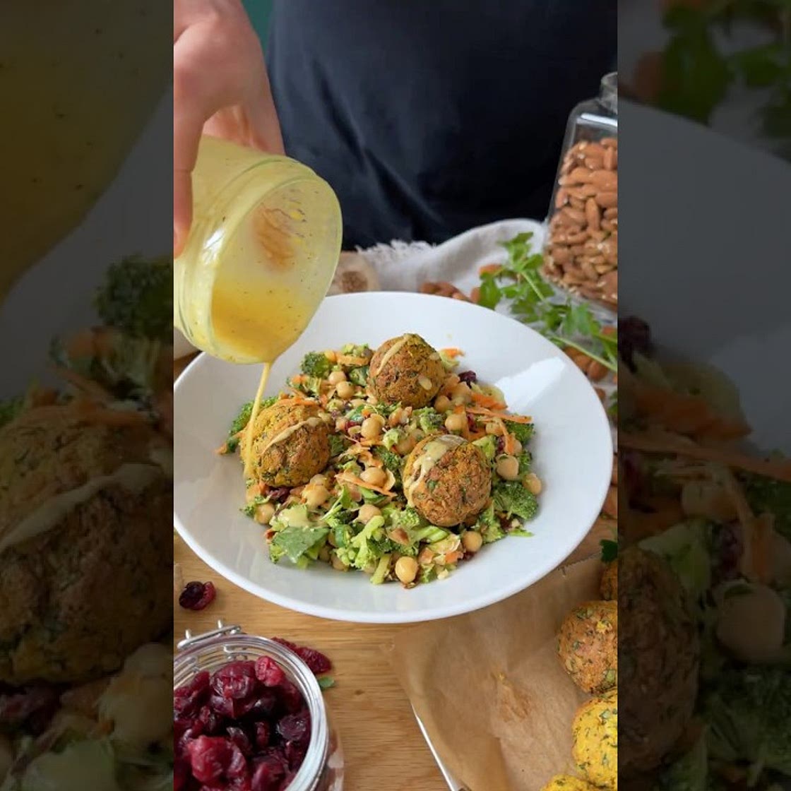 Zucchini-Tofubällchen