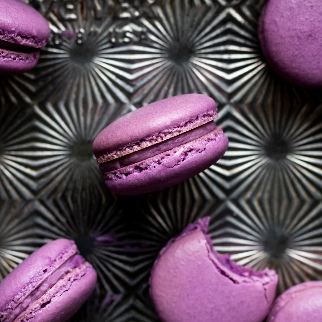 Simple Ube Macarons