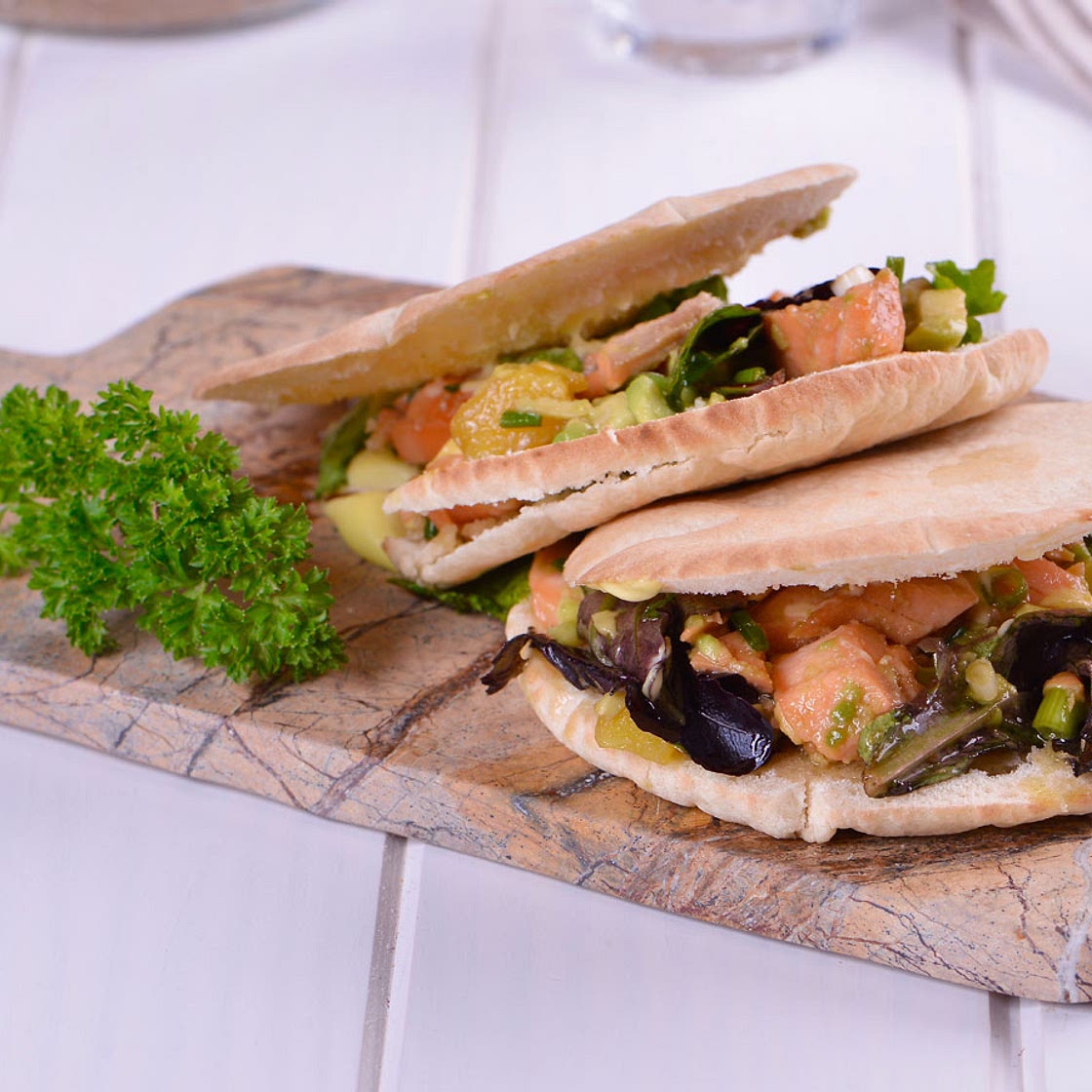 Pita de salmón teriyaki