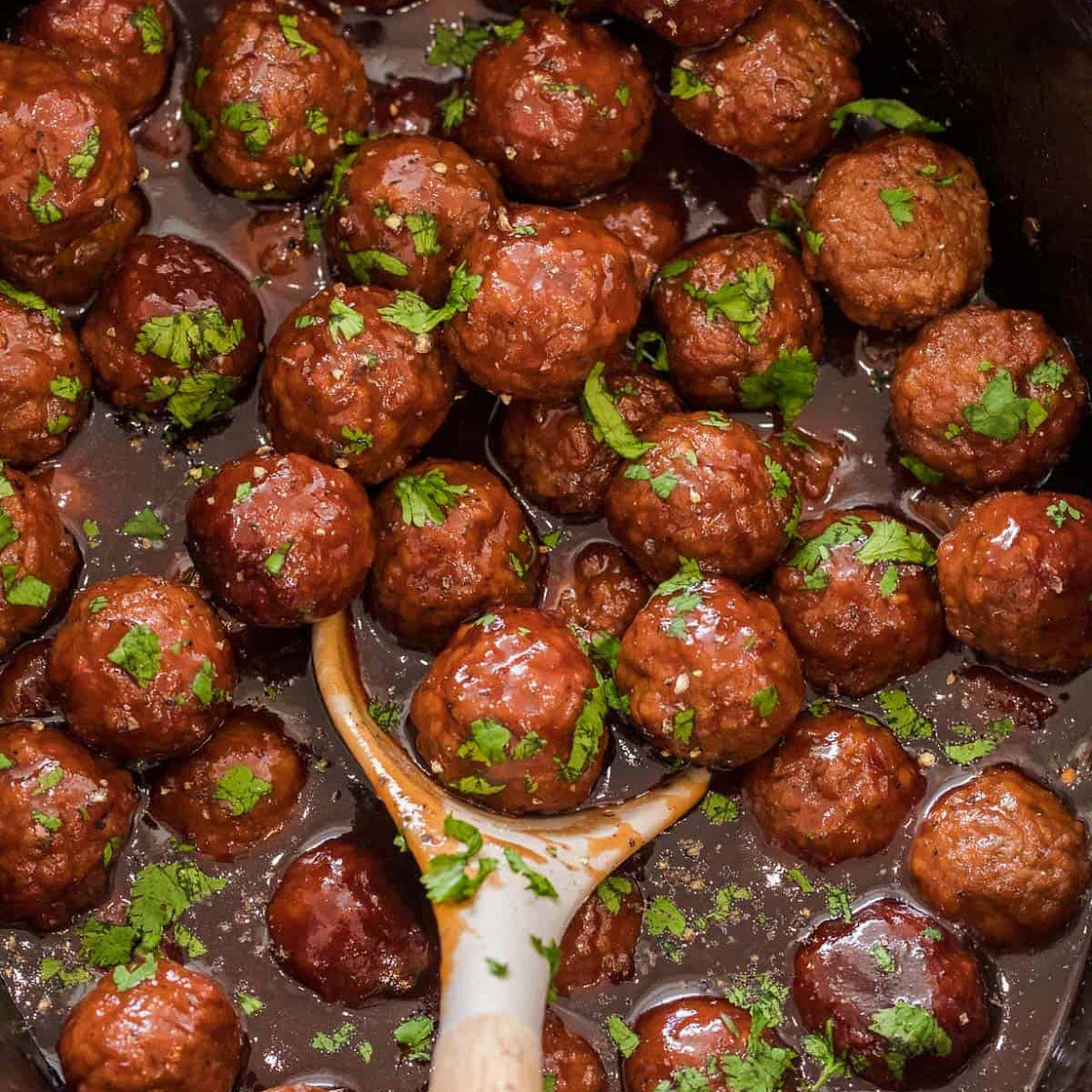 Easy Grape Jelly Meatballs Recipe