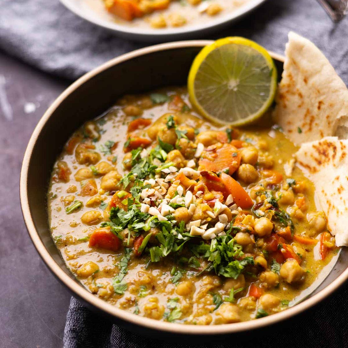 Chickpeas in Turmeric Peanut Butter Curry Recipe 1 Pot