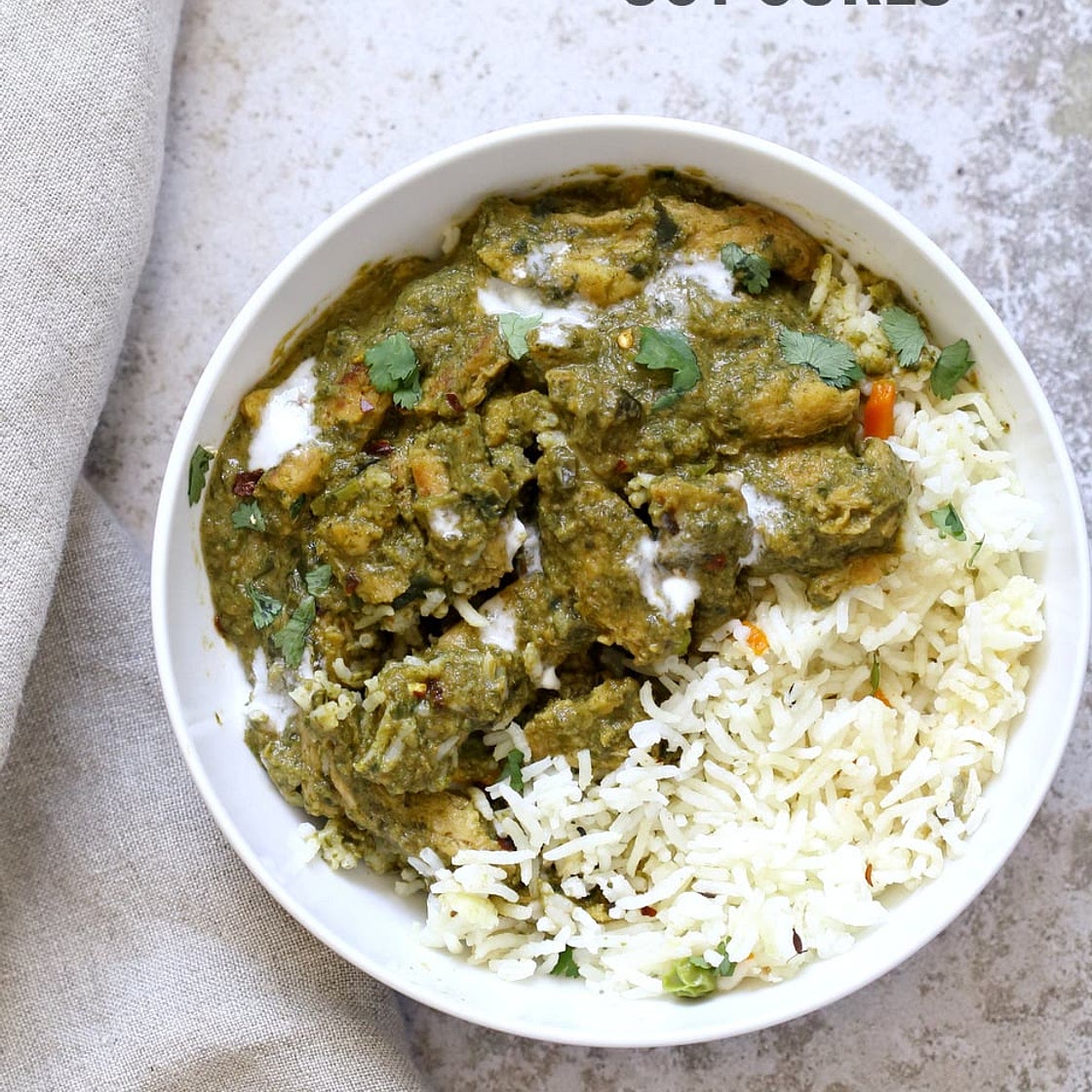 Instant Pot Vegan Chicken Saag - Soy Curls in Spinach Sauce