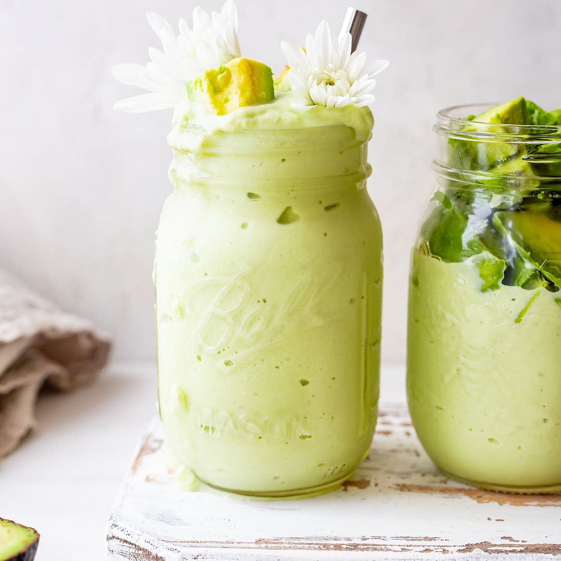 Sinh To Bo (4-Ingredient Vietnamese Avocado Smoothie)