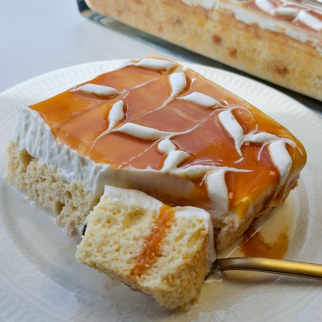 Turkish Tres Leches Cake (Trileçe)