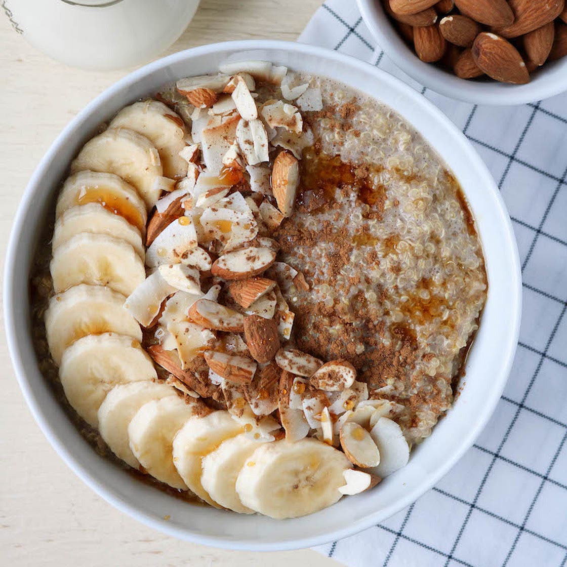Cinnamon Quinoa Breakfast Bowl